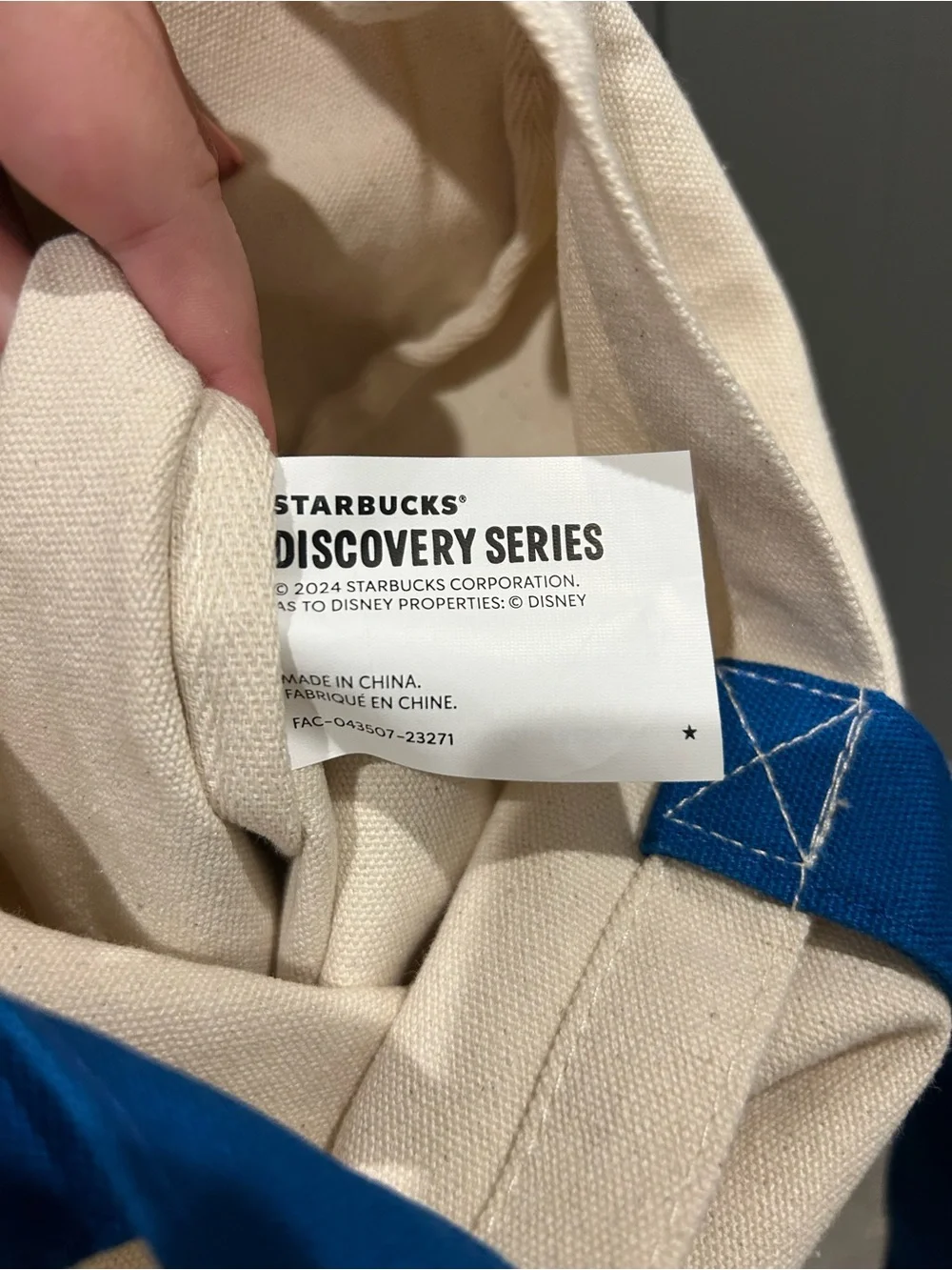New Starbucks Magic Kingdom Discovery Series Canvas Tote